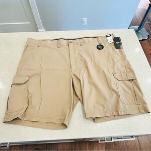 Lee Extreme Motion Cargo Shorts, Mens,sz 54 Nomad Tan, Relaxed Fit, 10.5” Inseam
